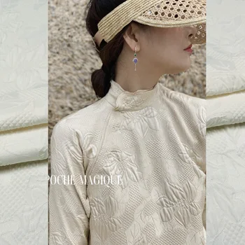 Aukštos kokybės tamsaus grūdo brokato žakardo audinys mados dizaino suknelės siuvimui Cheongsam grynas baltas audinys pagal matuoklį