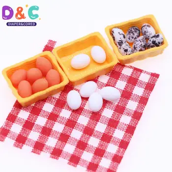Simuliacinis maisto scenos modelis Mini kiaušinis su padėklu Lėlių namelio kiaušiniai Virtuvinių žaislų lėlių priedai