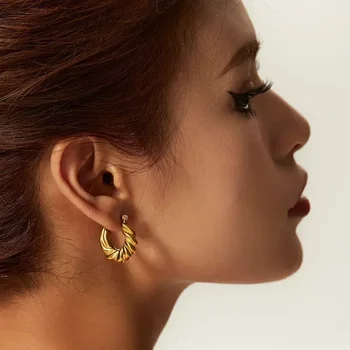 Fashion Gold Color Silver Color Hoop auskarai moterims Nerūdijančio plieno U formos geometriniai ausų žiedai Naujiena korėjiečių kalba