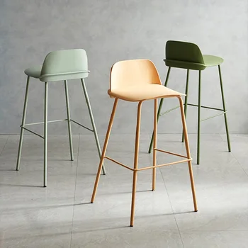 Manikiūras Plastikinės valgomojo kėdės Aukštas prekystalis Šiaurės šalių pusryčių baro kėdės Minimalistiniai modernūs taburetės De Bar baldai YX50BY